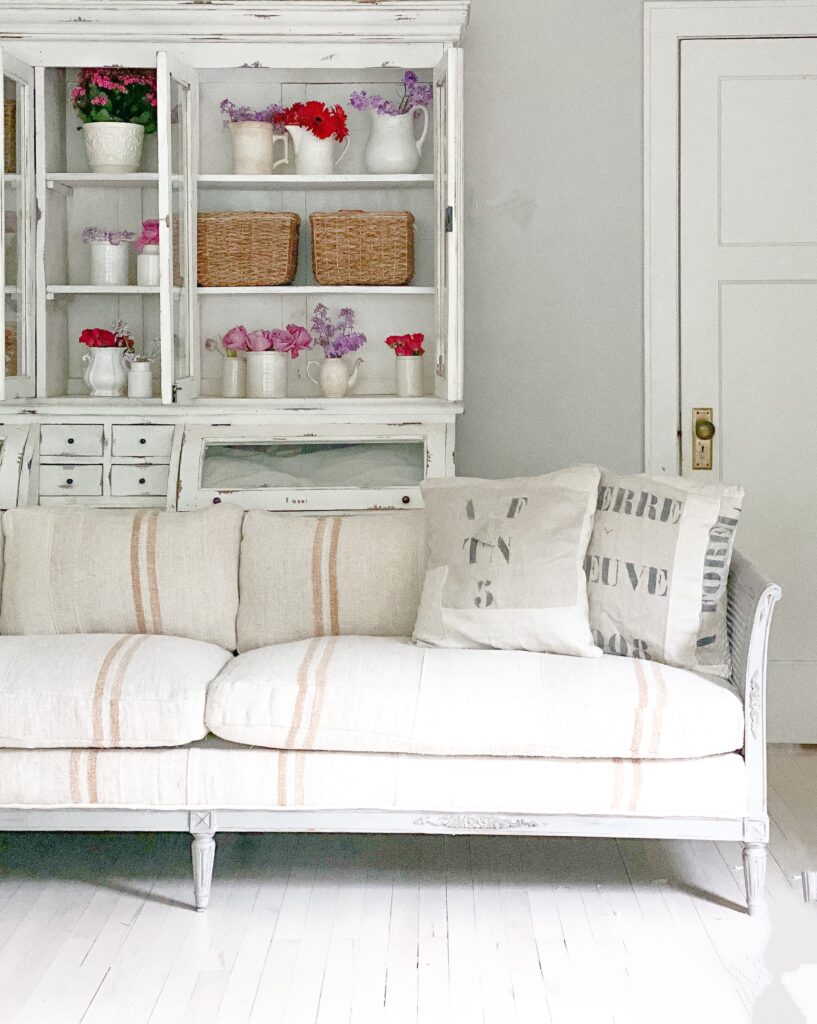 Vintage Sofa Redo Penny & Ivy